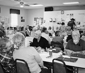 Good folks at Yellow Rose MH & RV Park enjoying a get together dinner